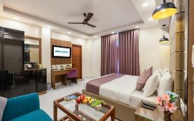 Pk Boutique Hotel Noida Expressway